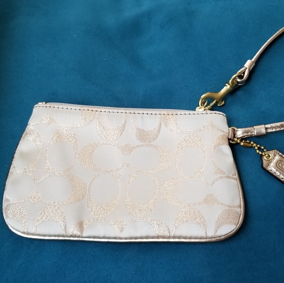 Coach Wristlet - Picture 3 of 3